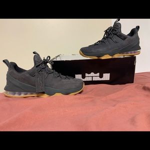 Lebron Xlll Low PRM